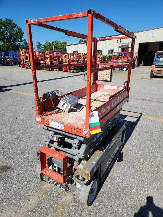 2018 Skyjack SJIII3219 Scissor Lift