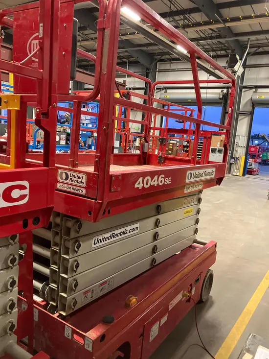 2018 MEC 4046SE Scissor Lift