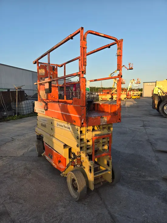 2017 JLG 2632ES Scissor Lift