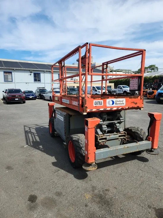 2017 Skyjack SJ6826RT Rough Terrain Scissor Lift