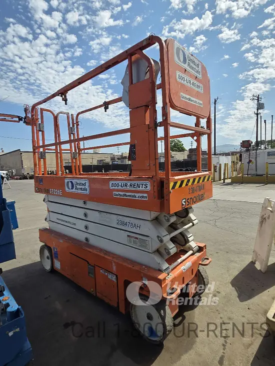 2019 Snorkel S3226E Scissor Lift