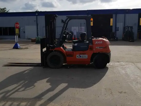 2013 Toyota 7FDU35 Forklift