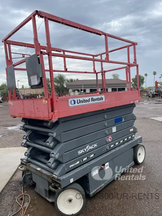 2017 Skyjack SJIII4740 Scissor Lift