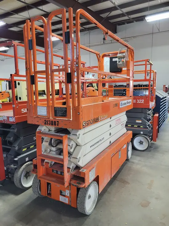 2018 Snorkel S3226E Scissor Lift