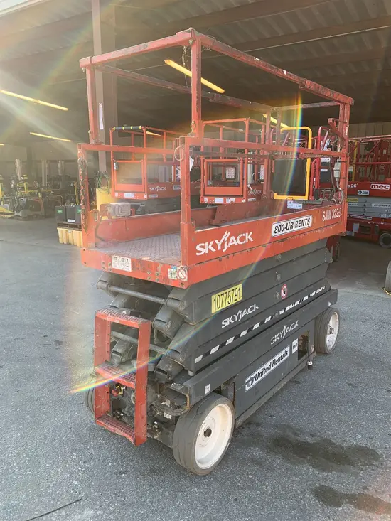 2018 Skyjack SJIII3226 Scissor Lift