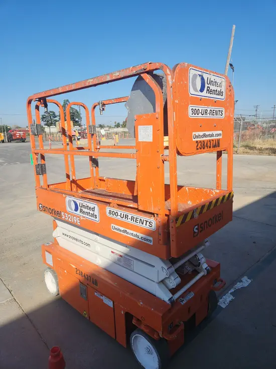 2019 Snorkel S3219E Scissor Lift