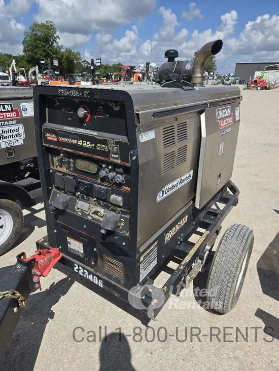 2019 Lincoln Electric VANTAGE 435 Welder