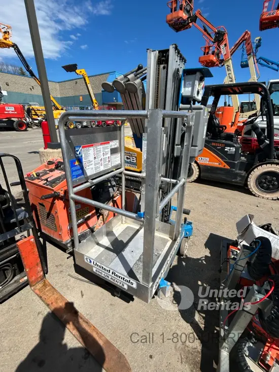 2021 Genie AWP-25SDC Pusharound Lift
