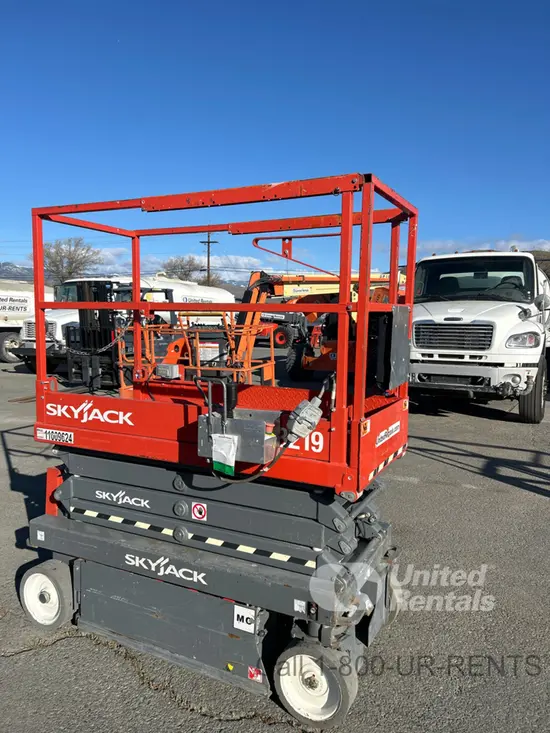 2019 Skyjack SJIII3219 Scissor Lift