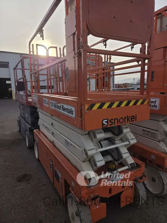 2019 Snorkel S3226E Scissor Lift