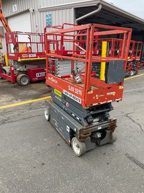 2017 Skyjack SJIII3219 Scissor Lift