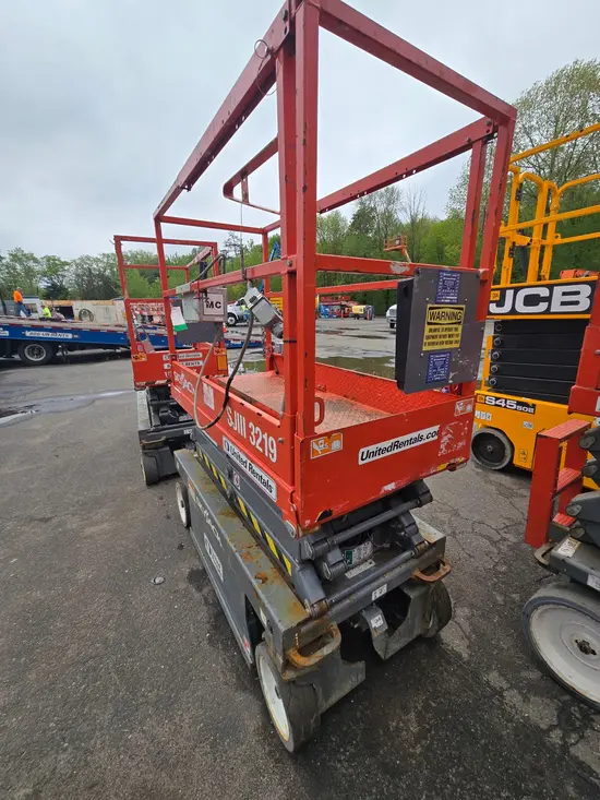 2018 Skyjack SJIII3219 Scissor Lift