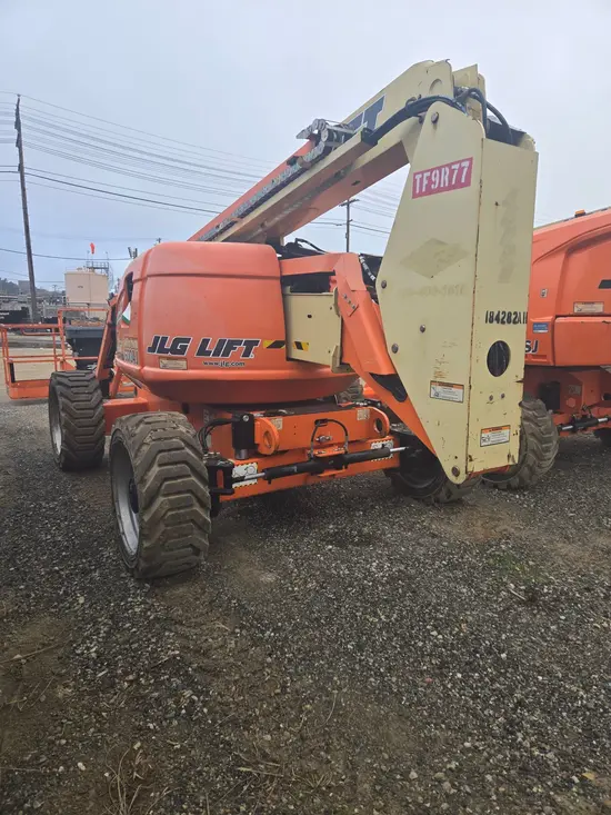 2017 JLG 600AJ Articulating Boom Lift