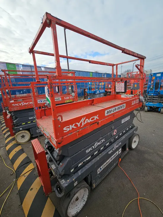 2018 Skyjack SJIII3226 Scissor Lift