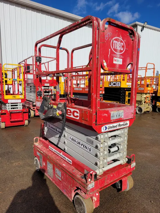 2018 MEC MICRO 19 Scissor Lift