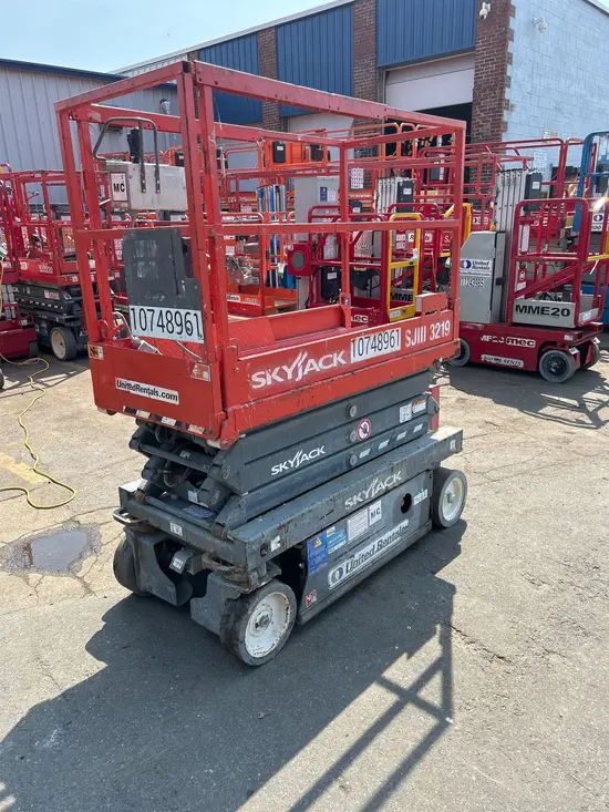 2018 Skyjack SJIII3219 Scissor Lift