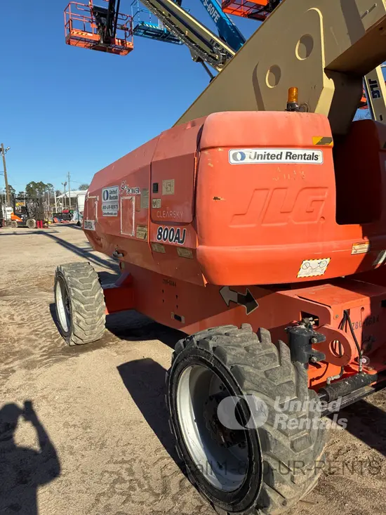 2017 JLG 800AJ Articulating Boom Lift