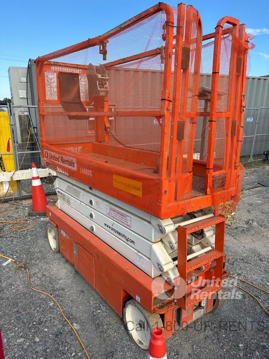 2019 Snorkel S3226E Scissor Lift
