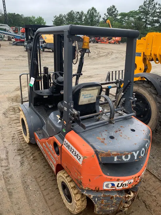 2018 Toyota 8FGU25 Forklift