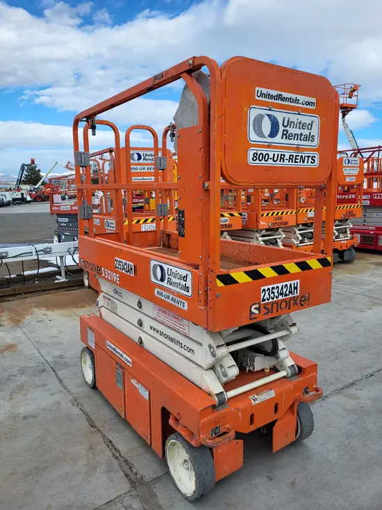 2019 Snorkel S3219E Scissor Lift