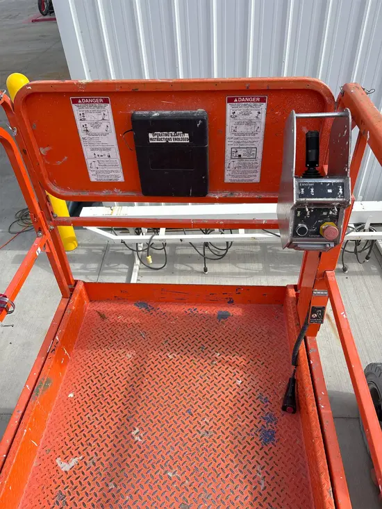 2019 Snorkel S4732E Scissor Lift