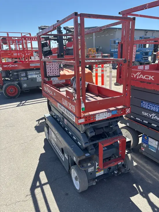 2019 Skyjack SJIII3219 Scissor Lift