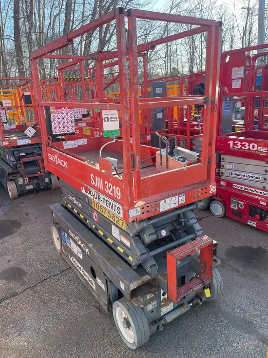 2017 Skyjack SJIII3219 Scissor Lift