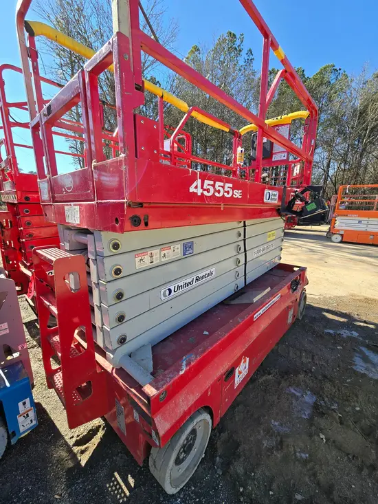 2018 MEC 4555SE Scissor Lift