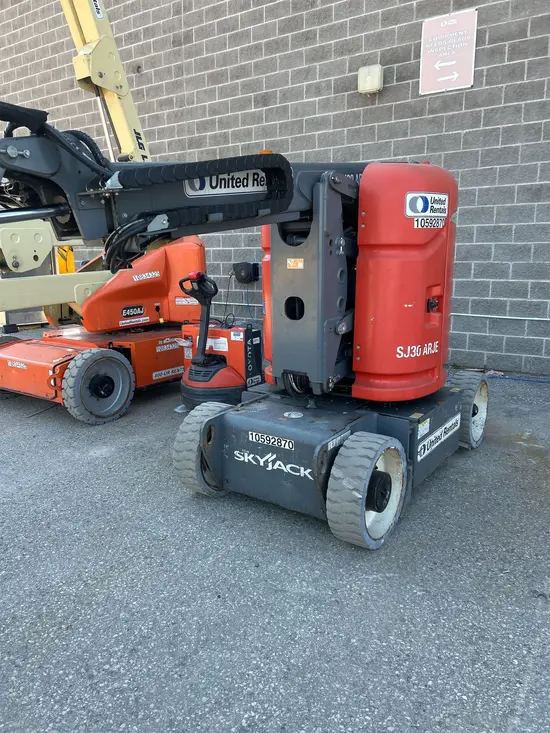 2017 Skyjack SJ30ARJE Articulating Boom Lift