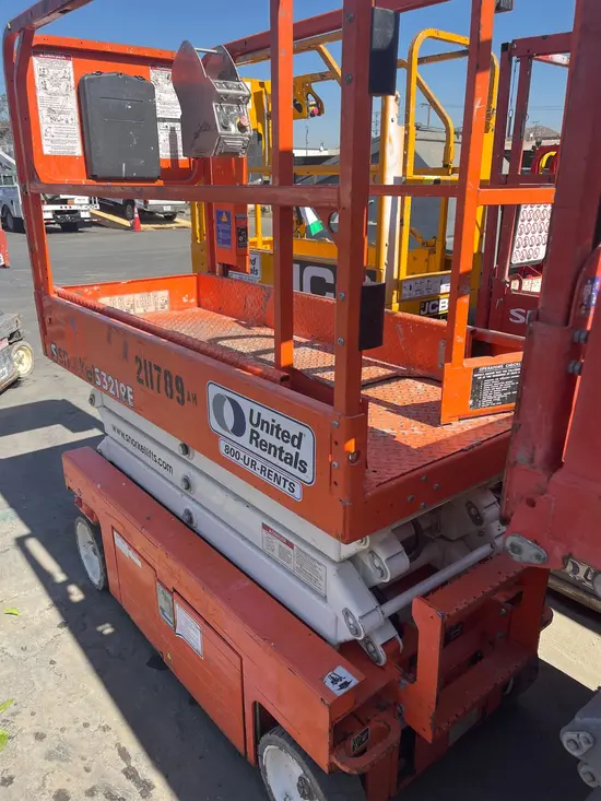 2018 Snorkel S3219E Scissor Lift