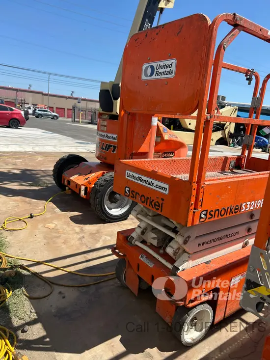 2018 Snorkel S3219E Scissor Lift
