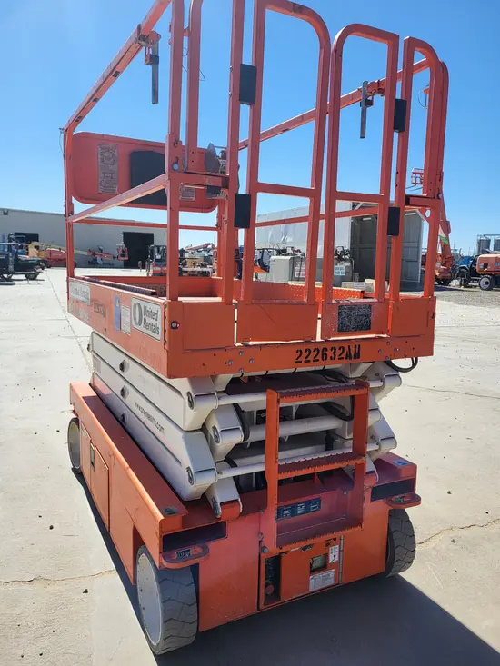 2019 Snorkel S4726E Scissor Lift