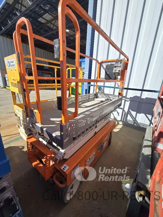 2019 Snorkel S3215L Scissor Lift