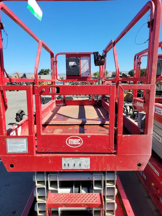 2017 MEC 4046SE Scissor Lift