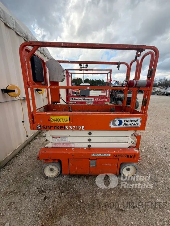 2020 Snorkel S3219E Scissor Lift