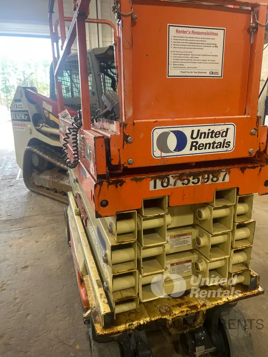 2018 JLG 2632ES Scissor Lift