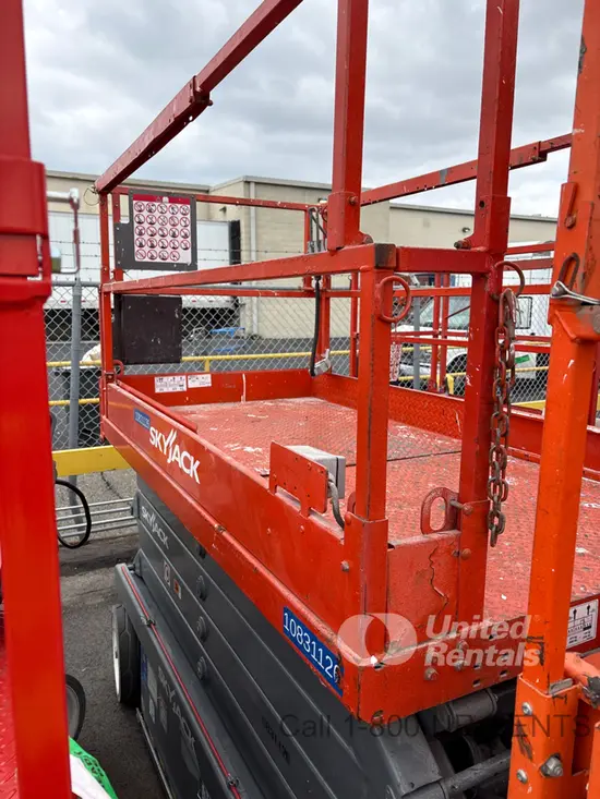 2018 Skyjack SJIII4632 Scissor Lift