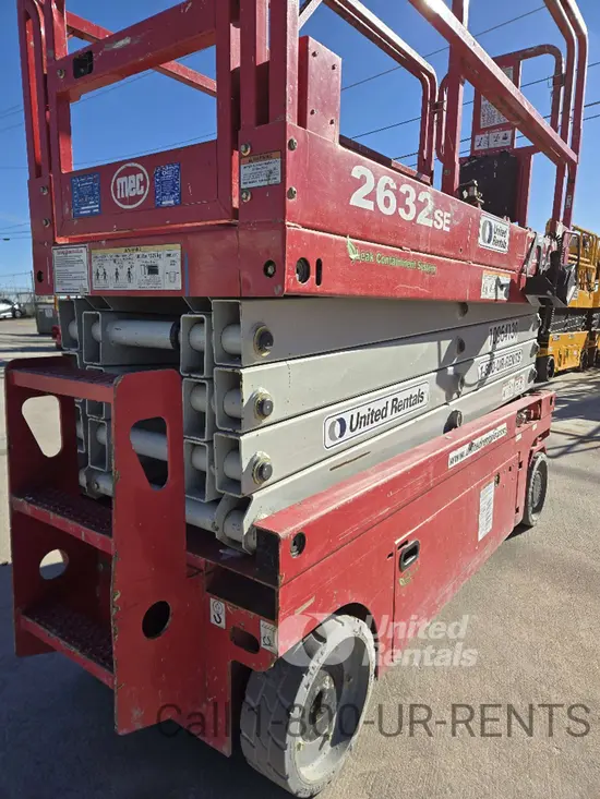 2019 MEC 2632SE Scissor Lift