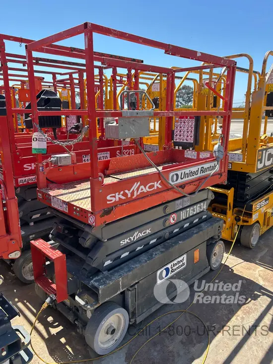 2018 Skyjack SJIII3219 Scissor Lift