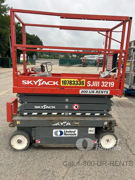 2018 Skyjack SJIII3219 Scissor Lift