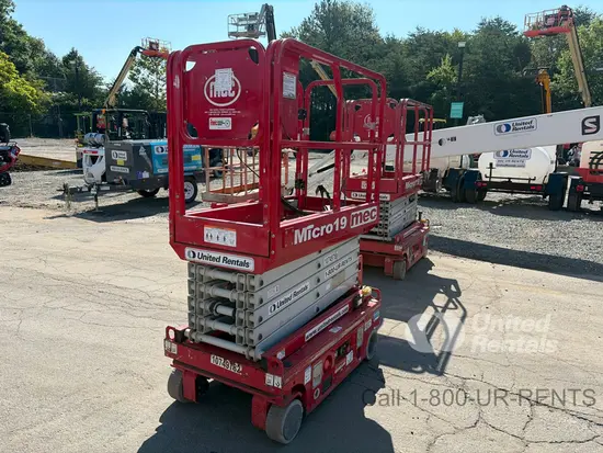 2018 MEC MICRO 19 Scissor Lift