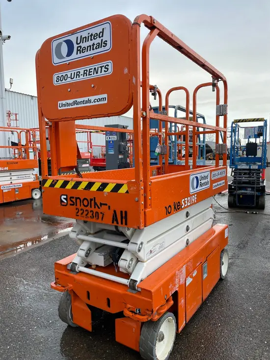 2019 Snorkel S3219E Scissor Lift