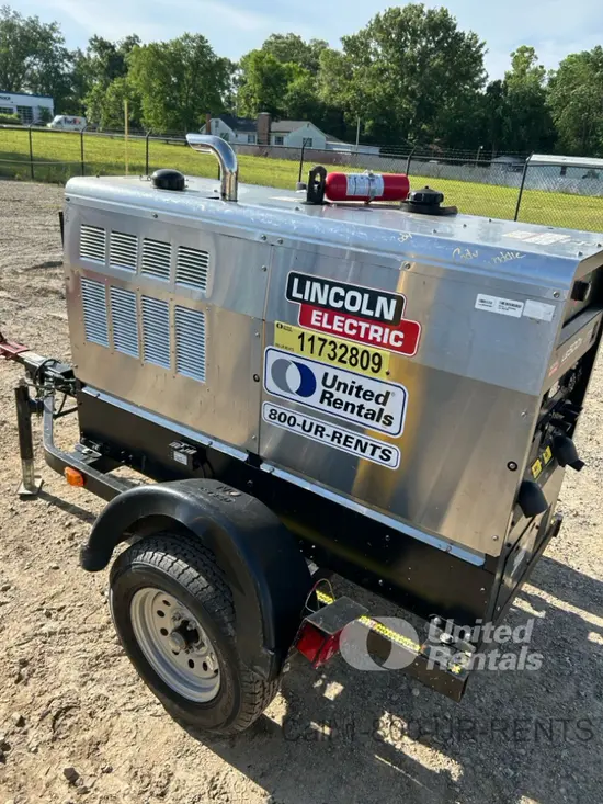 2023 Lincoln Electric LE500X Welder