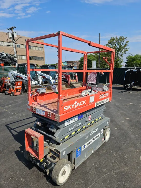 2018 Skyjack SJIII3219 Scissor Lift