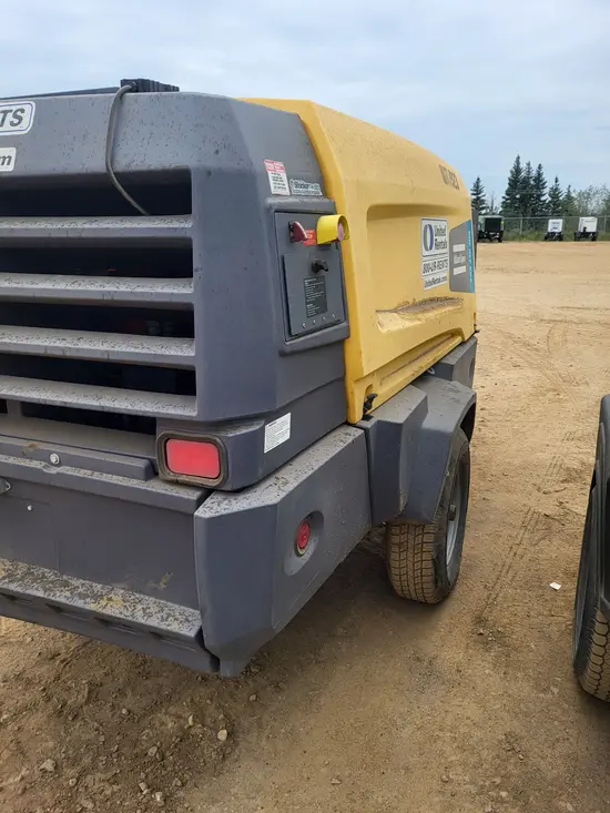 2021 Atlas Copco XATS 440 JD FT4 Air Compressor