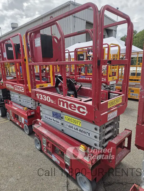 2017 MEC 1330SE Scissor Lift