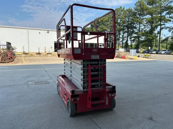 2017 MEC 4046SE Scissor Lift