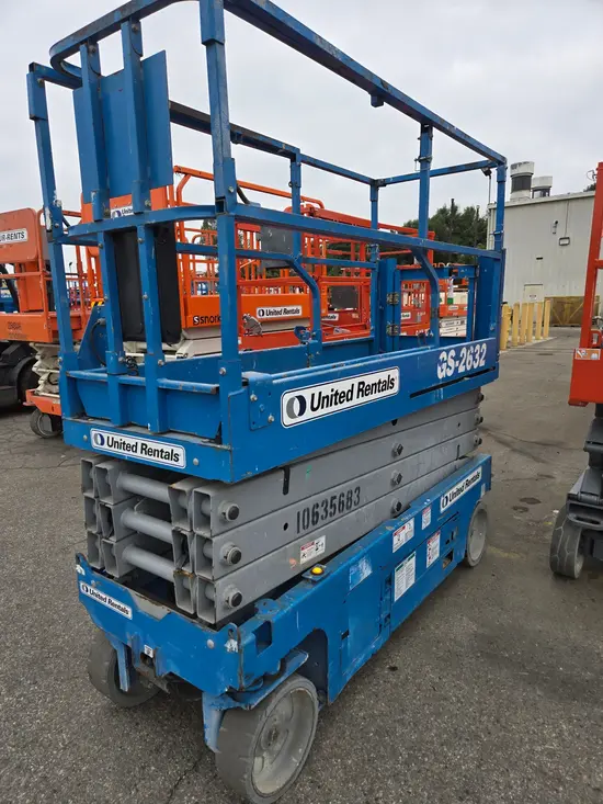 2017 Genie GS-2632 Scissor Lift