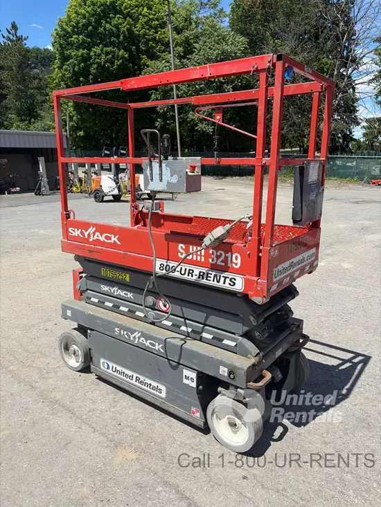2018 Skyjack SJIII3219 Scissor Lift