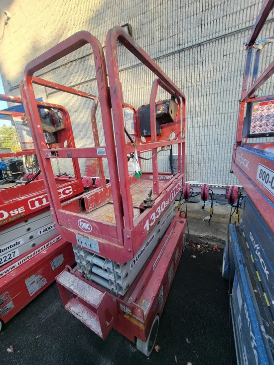 2019 MEC 1330SE Scissor Lift